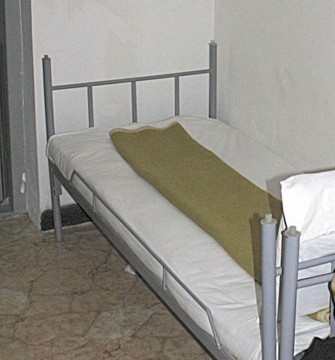 Condamnaţi la închisoare, depistaţi de poliţişti